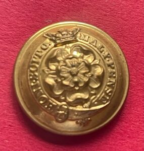 Royal Fusiliers, late Victorian officer's button, 25mm gilt