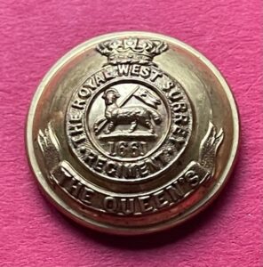 The Royal West Surrey Regiment, The Queen's.Officer's 25mm gilt Victorian button