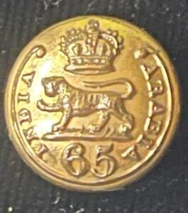 65th Regt of Foot, officer's gilt coatee button 16mm