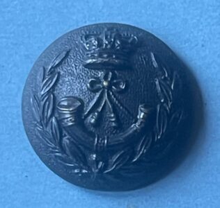 Cameronians - Scottish Rifles, Victorian officer's blackened brass 17mm button